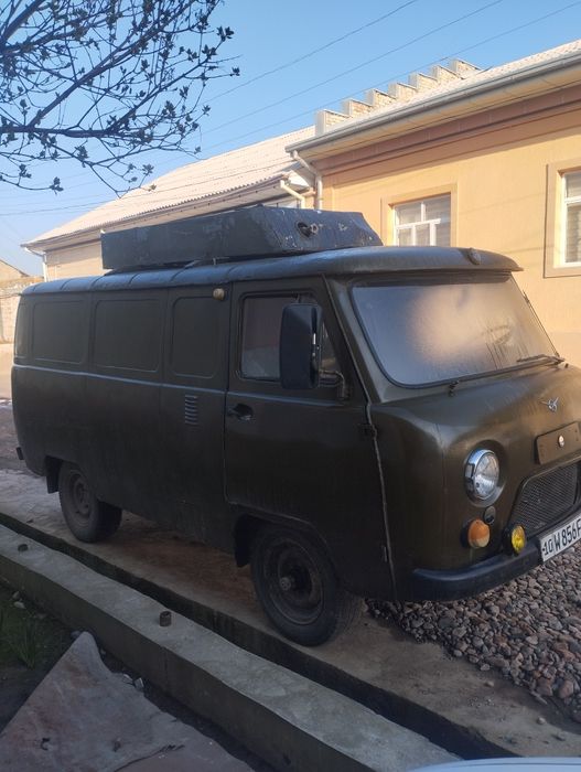 Uazik sotiladi holati yaxshi