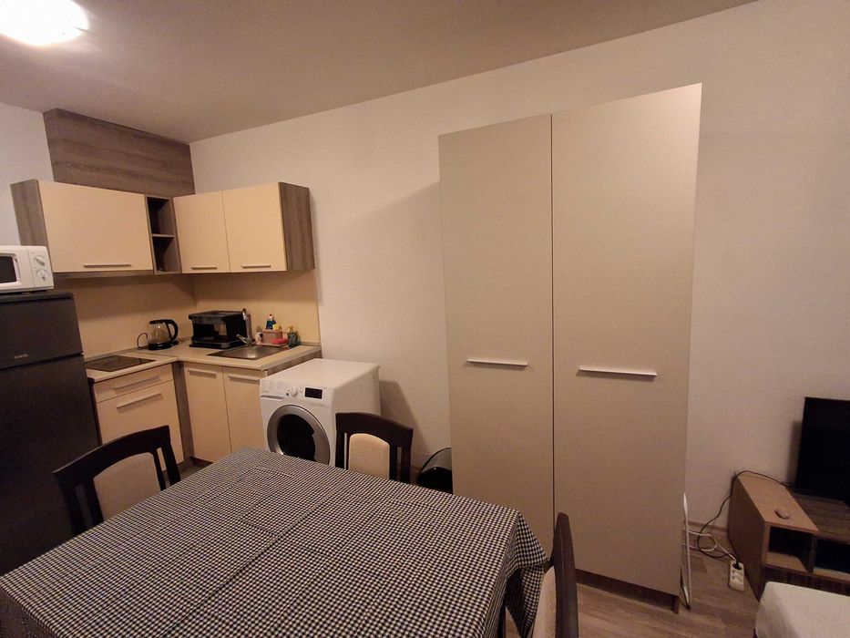 Студио в комплекс Блу бей Поморие