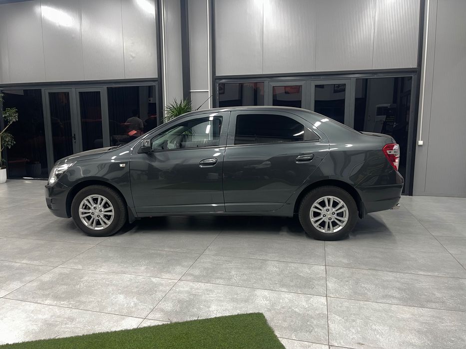 Cobalt avtomat ideal holatda sotiladi !