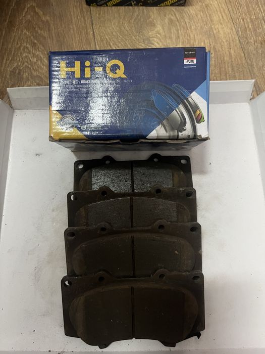 Передние тормозные колодки Прадо 150