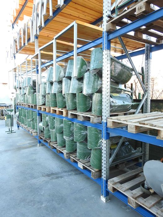 Cos gunoi ,parcuri ,primarii, stradale banci parcuri centre comerciale