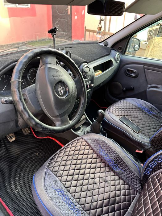 Продается Lada Largus