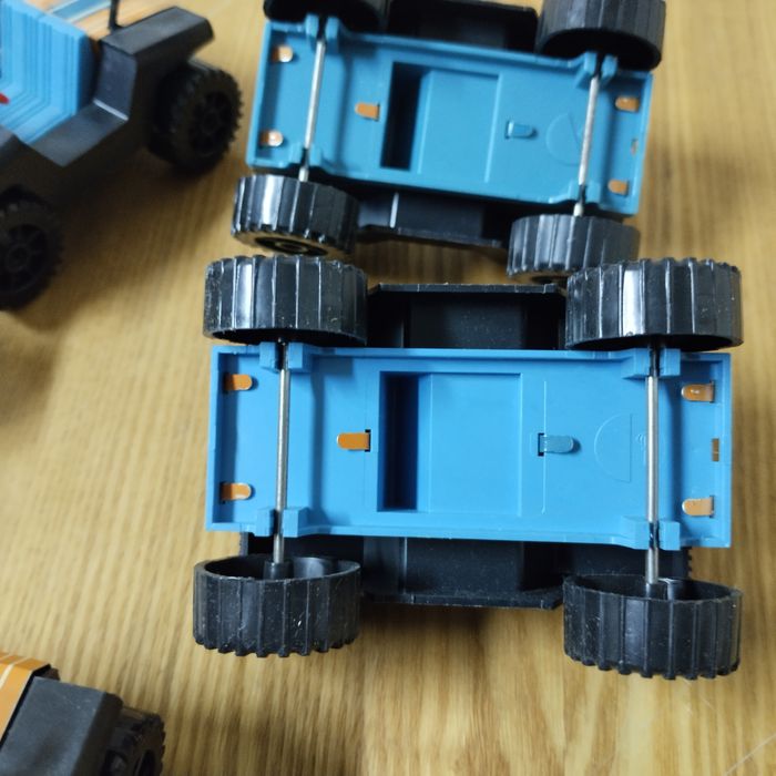 Машинки, новые СССР.