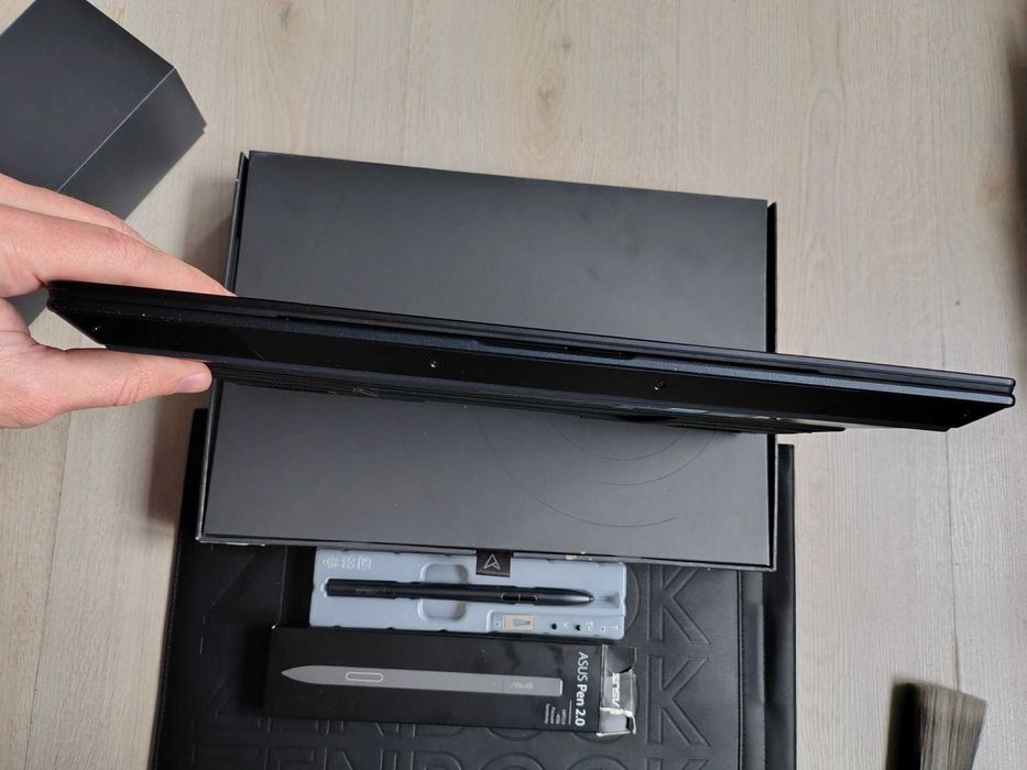 ASUS Zenbook Pro 14 Duo OLED, i7‑12700H, 16GB, 1TB SSD, RTX 3050 Ti