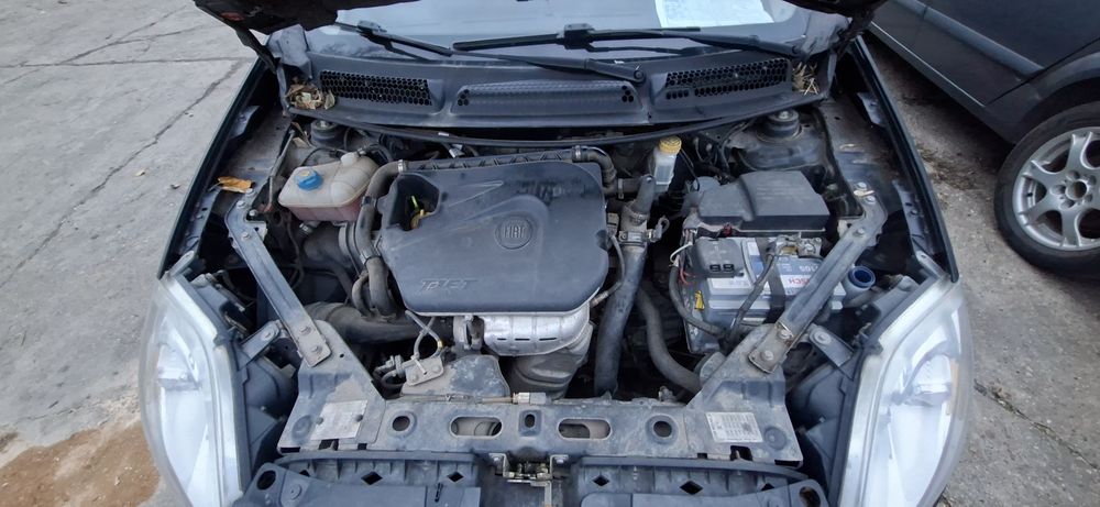 Dezmembrez Fiat Bravo 1.4B 2008 198 A4 000