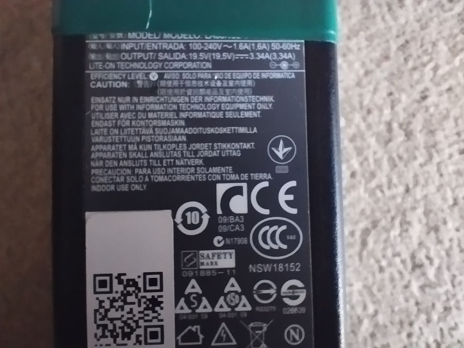 Лаптоп Dell M5010 за части