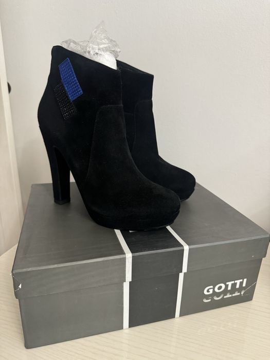Новые ботинки Gotti 36р