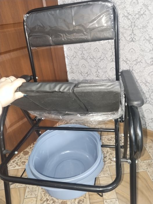 Продам туалетный стул