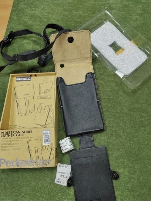 Кожен калъф за мобилен телефон