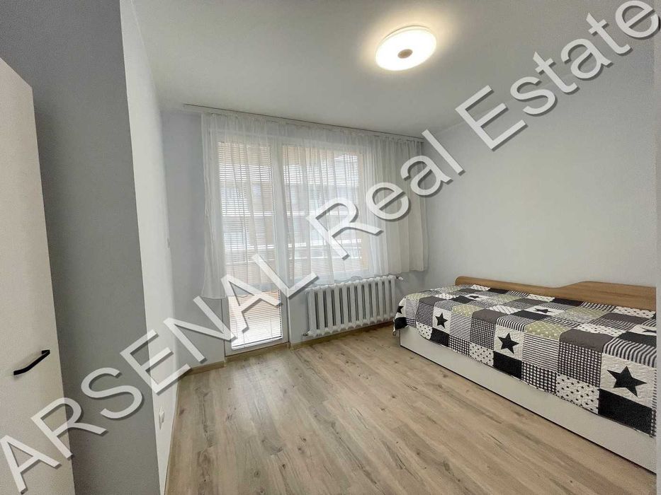 Дава се под наем Многостаен апартамент в София, Гоце Делчев - 180 кв.м за 1500 € - Снимка #7