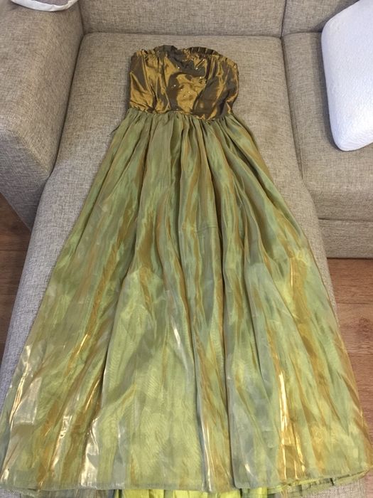 Продаётся детское платье на 8 и более лет