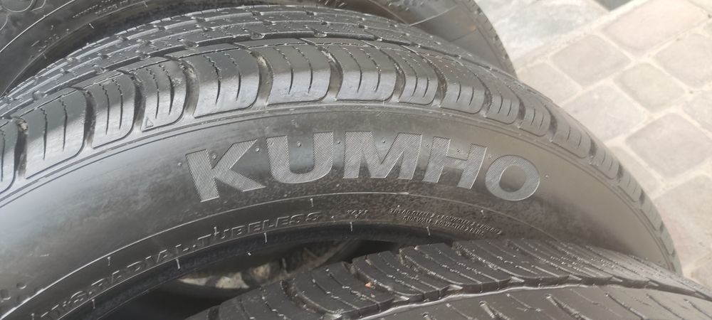 Балон Кумхо размер 17/4 шт 225*55