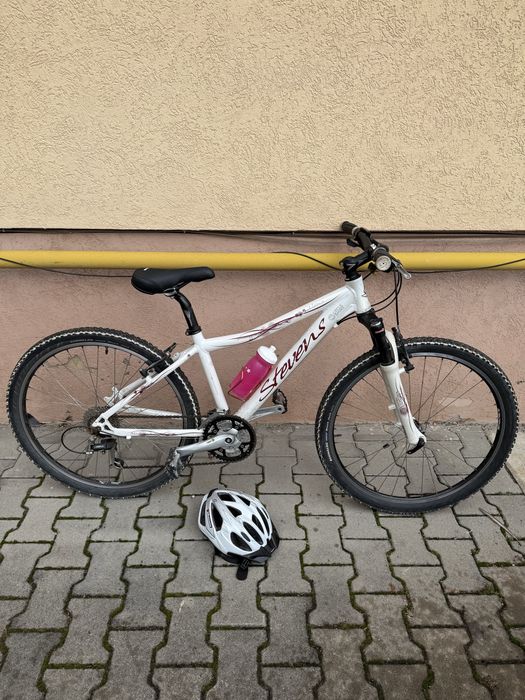 Bicicletă fete/dama Stevens Nema - 26 inchi - cască cadou