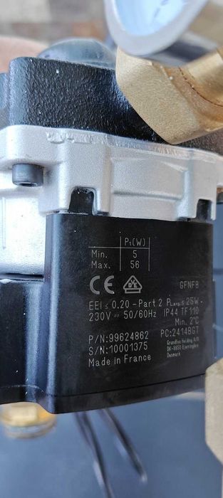 Смесителен модул ( помпена група ) за подово отопление с вентили и помпа Grundfos