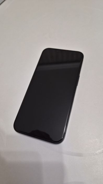 IPhone 13 128gb в идеальном состоянии