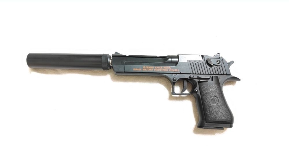 Железный пистолет