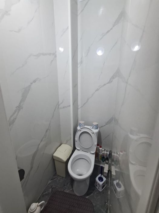Продам 4 комнатную квартиру