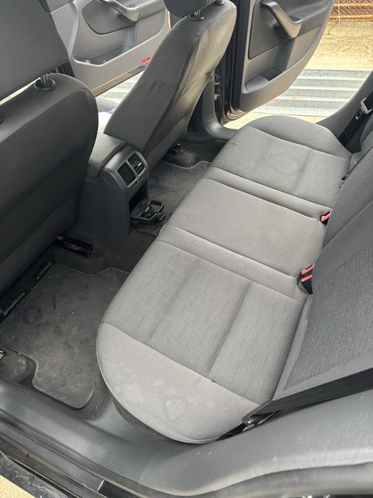 Golf V 1.9 BKC 105 на части