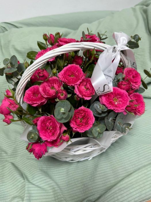 Продам кустовые розы