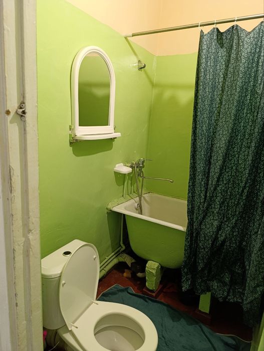 Юнусобод 3кв Универсам 1комнатная толка семейний место отлично 2етаж