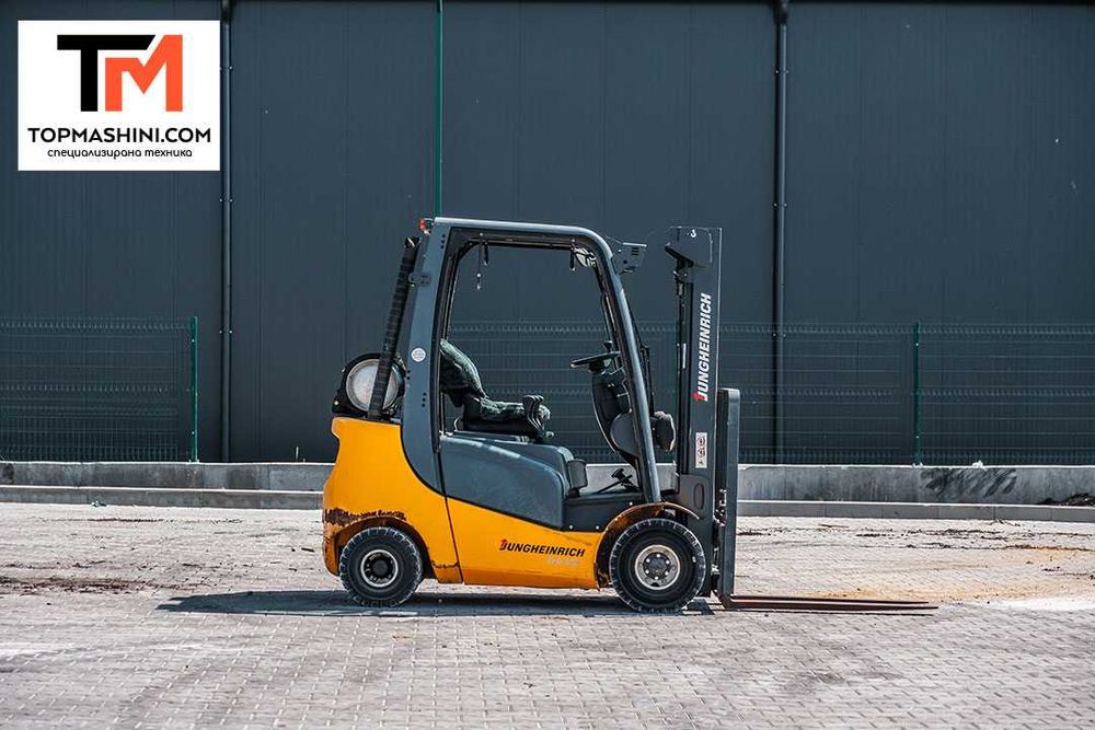 Газокар Jungheinrich TFG320