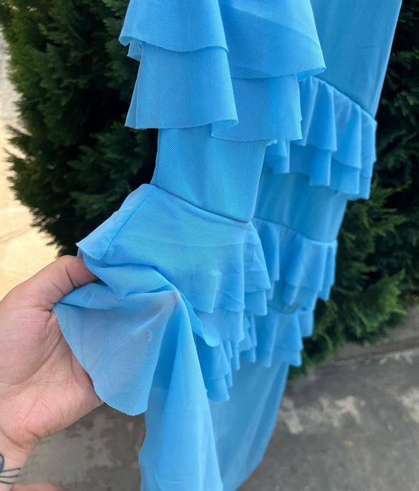 Нова рокля с етикет!