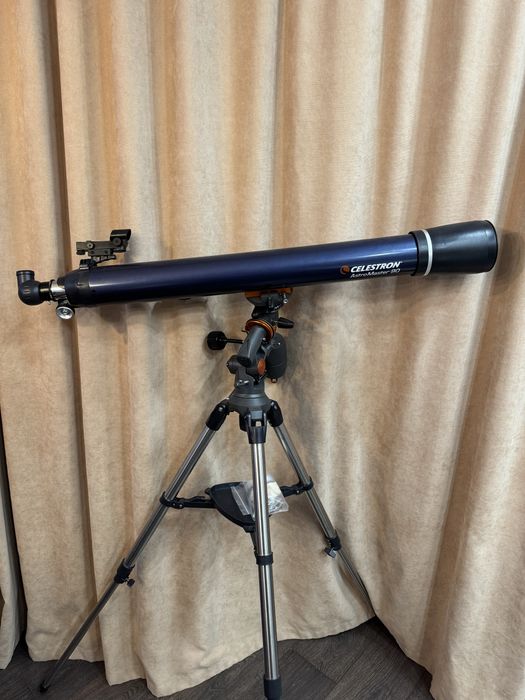 Телескоп Celestron AstroMaster 90 EQ