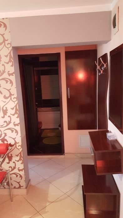 Apartament de închiriat