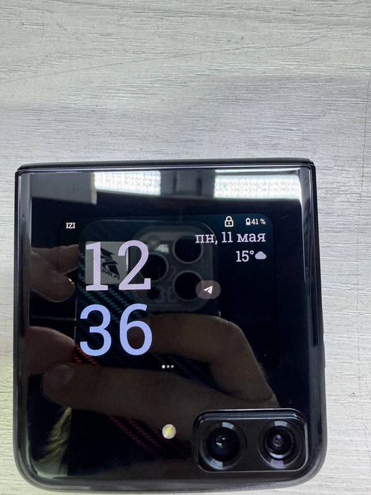 Motorola razr 2022