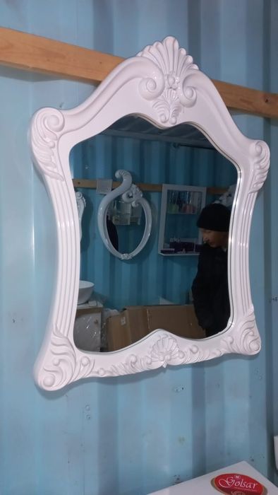 Зеркало декоративное