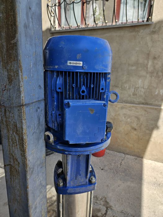 Вертикальный водяной насос