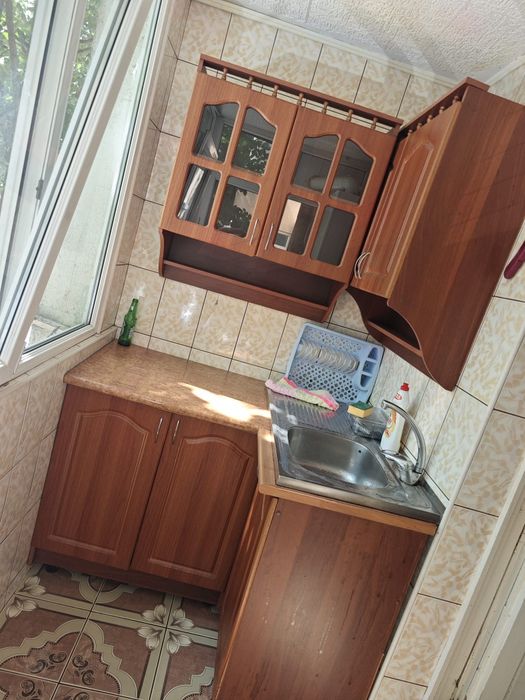 Închiriez apartament