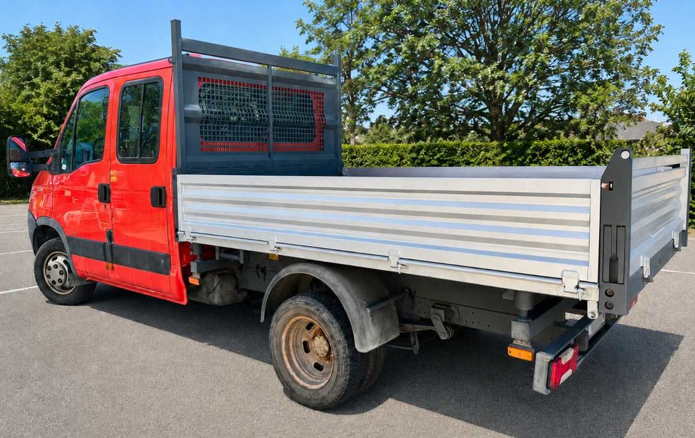 Iveco Daily 35C12, 7 locuri, basculabil 3 părți, 101.105 km, 2008