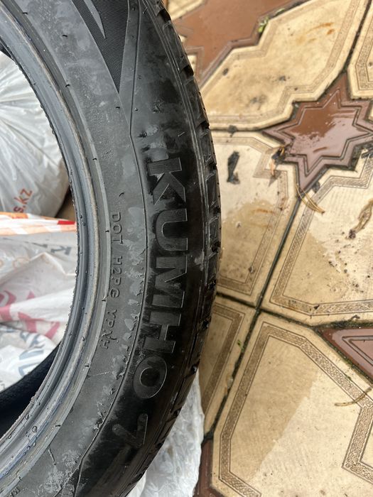 Шины кумхо комплект 235/55/19