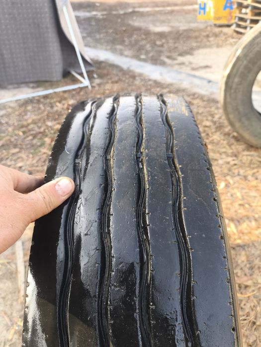 Продам шины 235/75/17.5