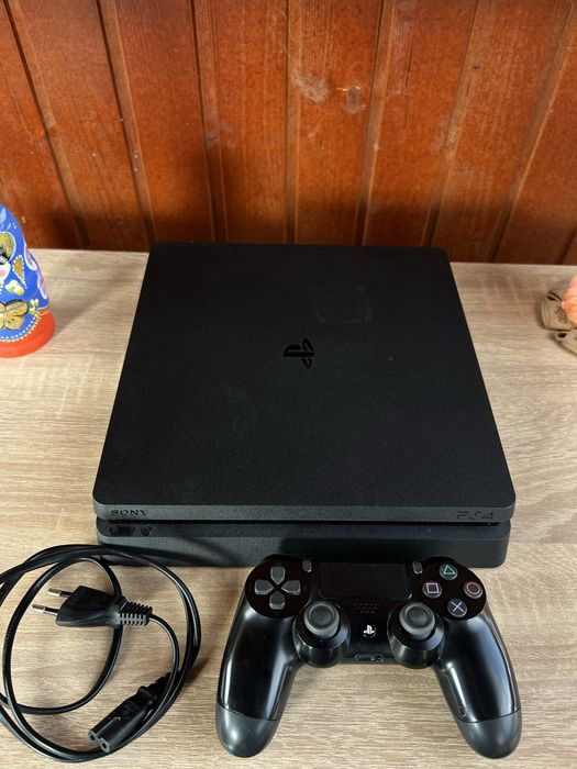 Playstation 4 Slim