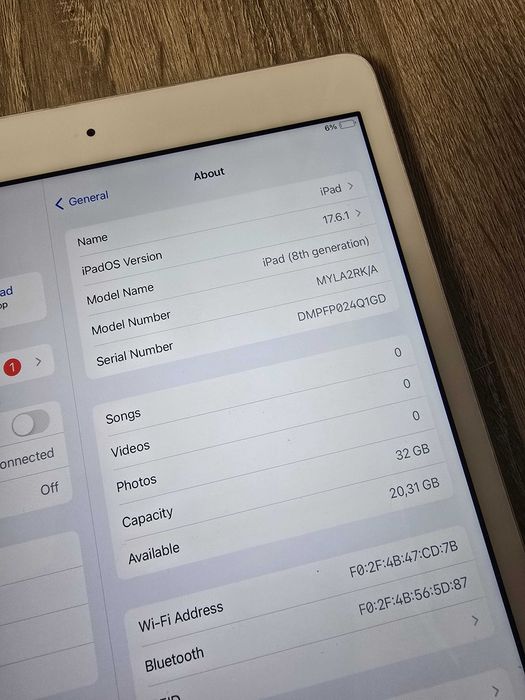 Ipad A2270 ( 8 Th Generation )