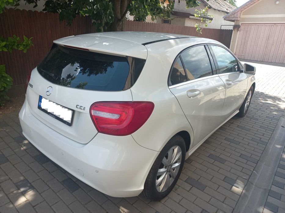 MERCEDES-BENZ A-Class 2015 — imagine 3