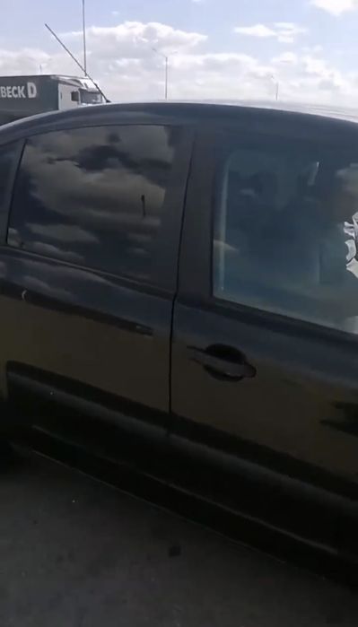 Продам машину.           .