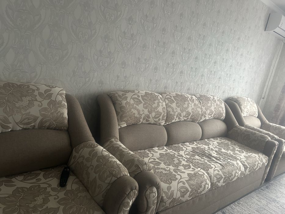 Продам уголок отдыха