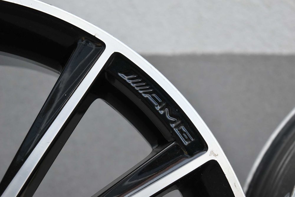 20 Джанти Mercedes AMG