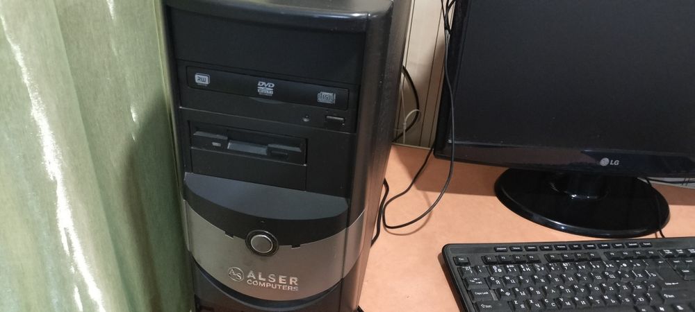 Продам, Телевизор,  компьютер.