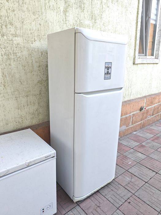 Холодильник робочый хорошем сост+доставка оянии