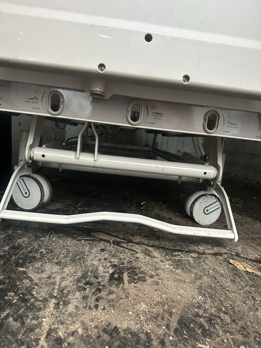 Болнично легло електрическо