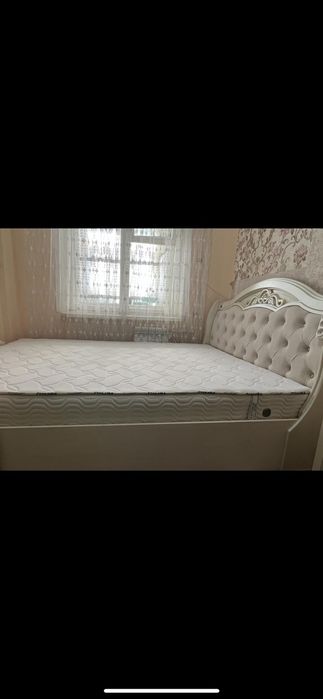 Srochna spalani garnitur sotiladi