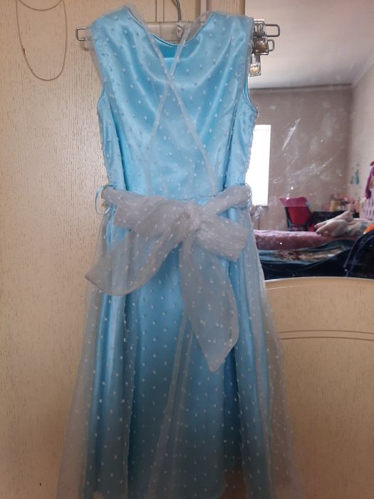 Продам одежду на девочку