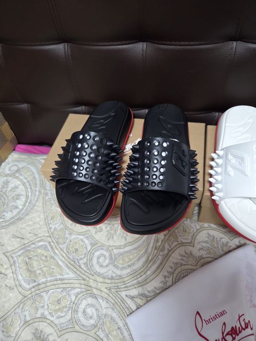 Papuci/șlapi christian louboutin