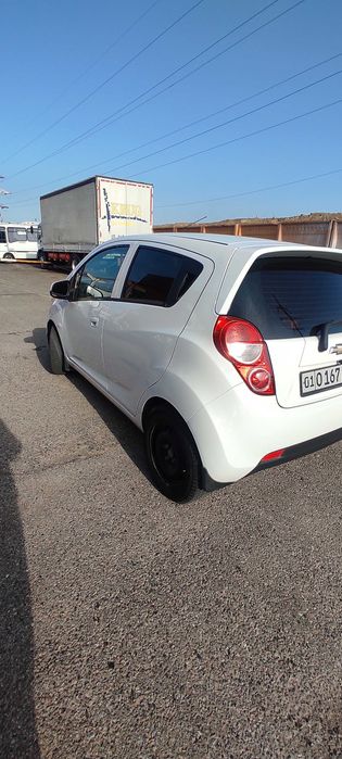 Продаётся Спарк 2017 года - Spark sotiladi 2017 yil