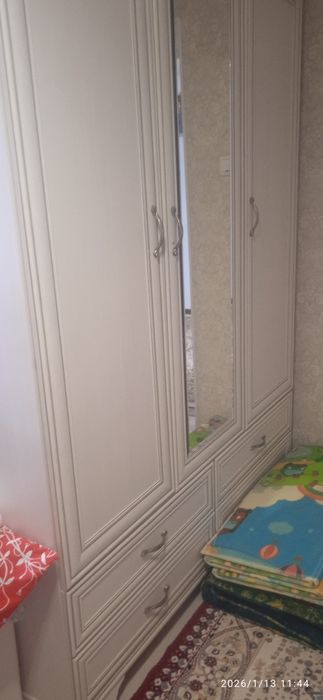 Продам шифонер срочно