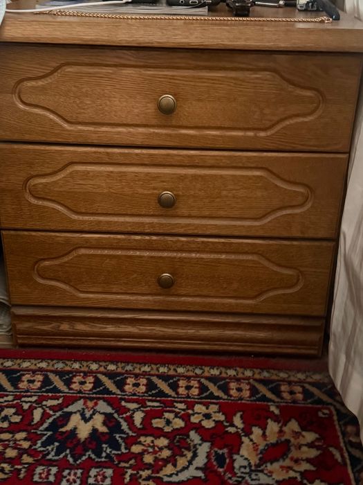 Кровать тумбочки комод